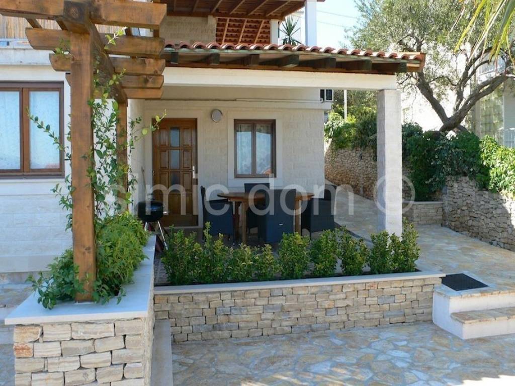 Samostojeća kuća, Prodaja, Sutivan, Sutivan