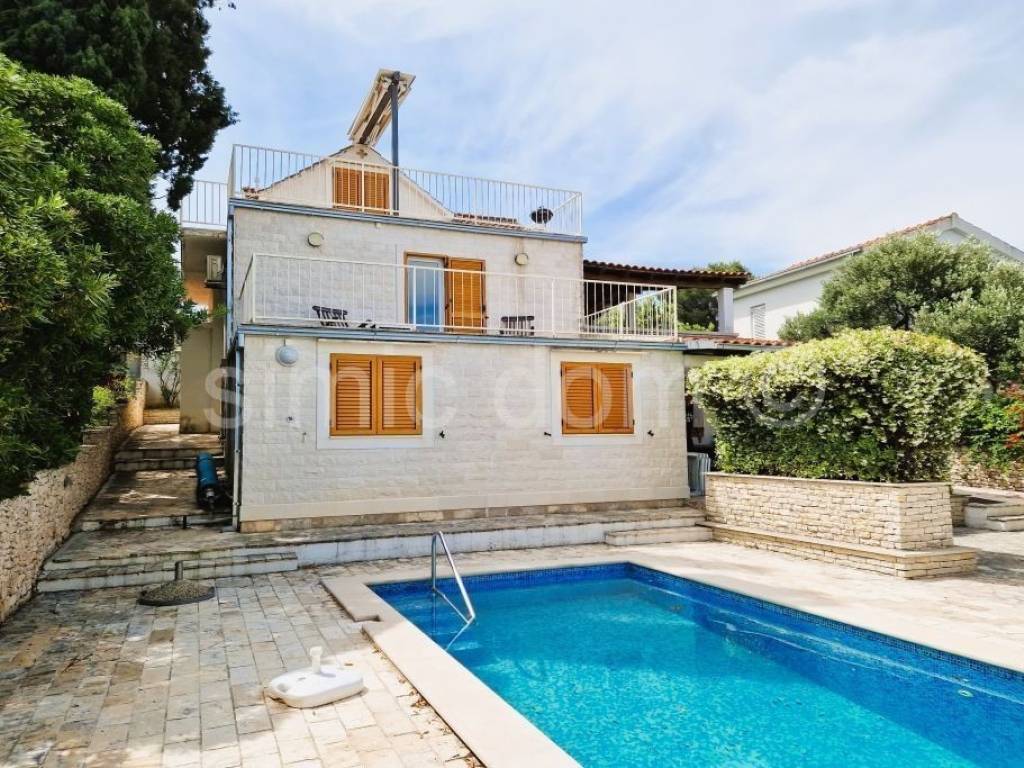 Samostojeća kuća, Prodaja, Sutivan, Sutivan