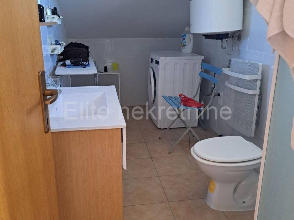 Stan u zgradi, Prodaja, Novi Vinodolski, Povile