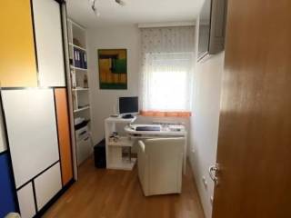 Stan u zgradi, Prodaja, Zagreb, Sesvete