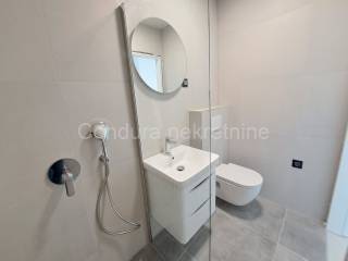 Apartman na moru, Prodaja, Nin, Nin