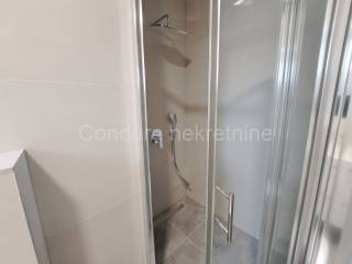 Apartman na moru, Prodaja, Nin, Nin