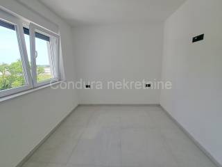 Apartman na moru, Prodaja, Nin, Nin
