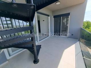 Apartman na moru, Prodaja, Nin, Nin
