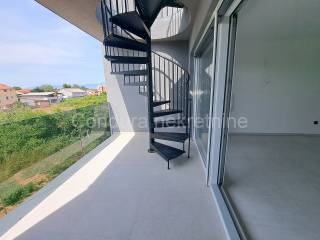 Apartman na moru, Prodaja, Nin, Nin