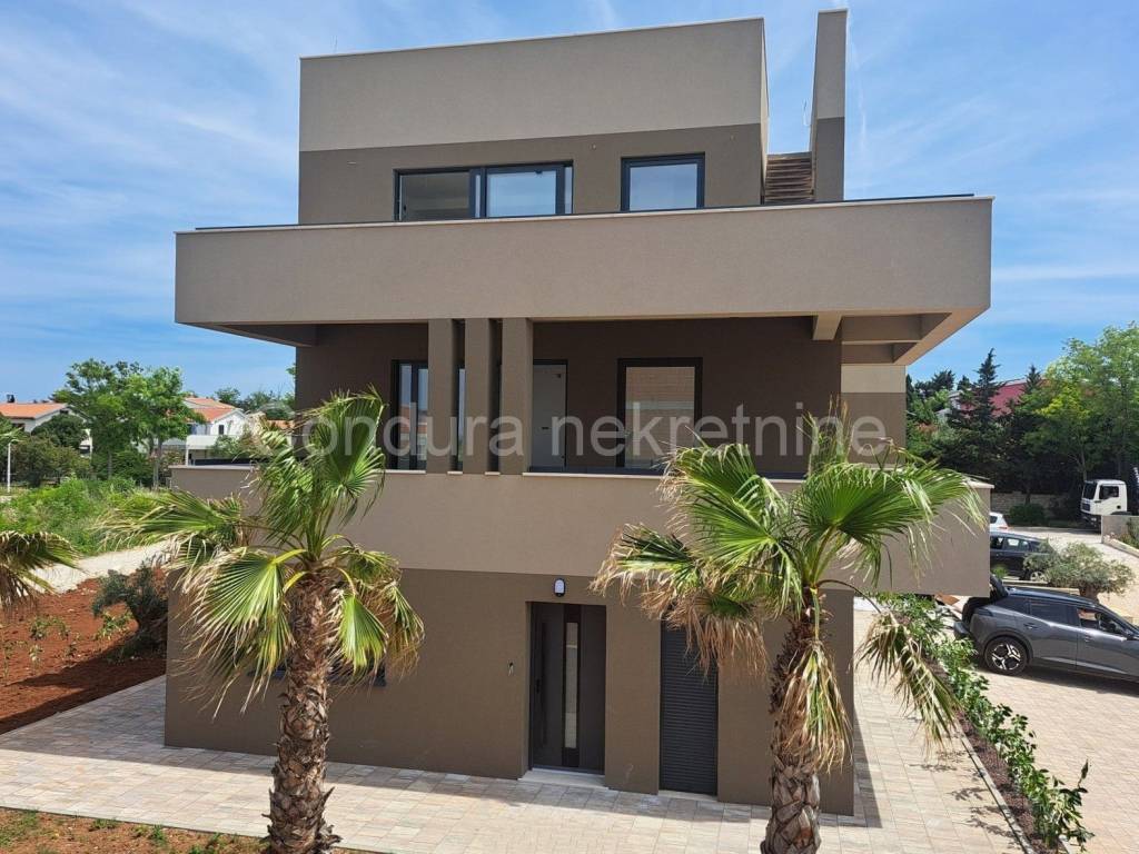 Apartman na moru, Prodaja, Privlaka, Privlaka