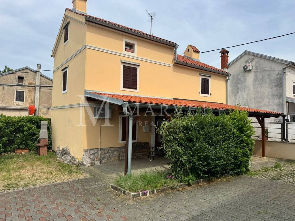 Dvojna kuća, Prodaja, Omišalj, Omišalj