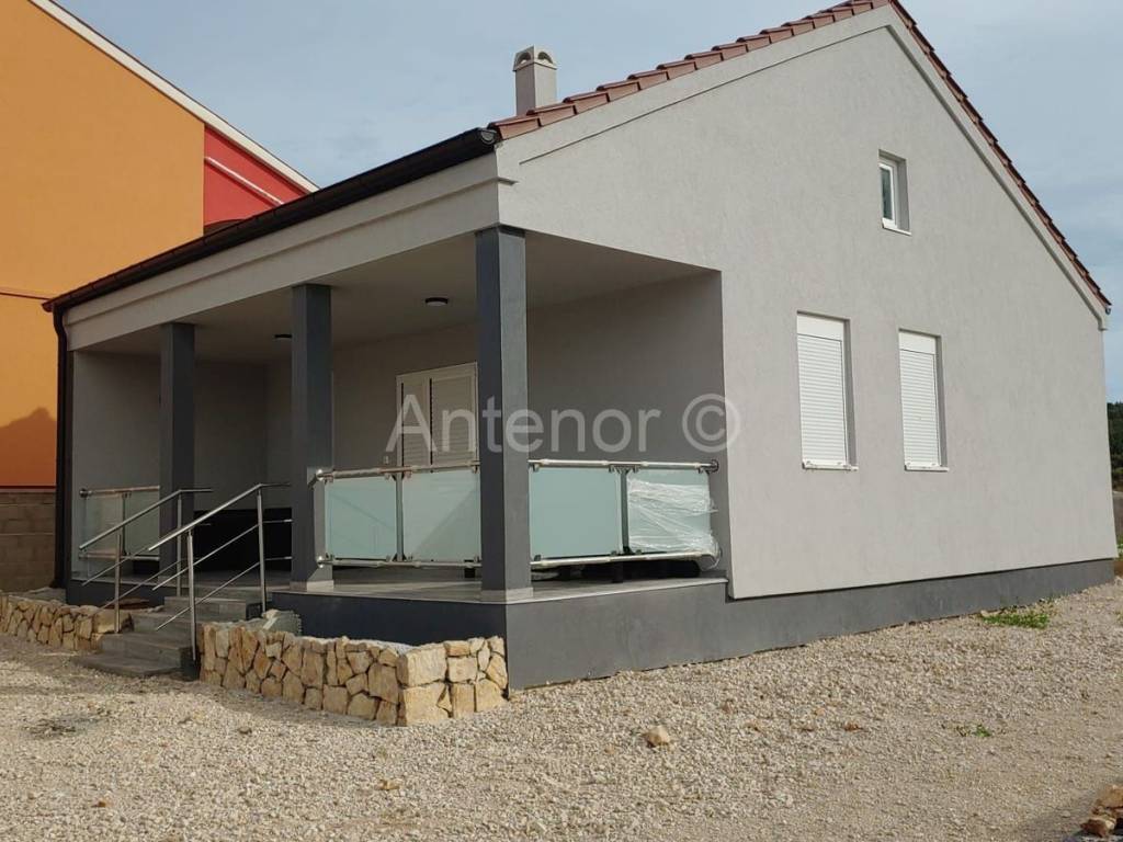 Montažna kuća, Prodaja, Ražanac, Ražanac