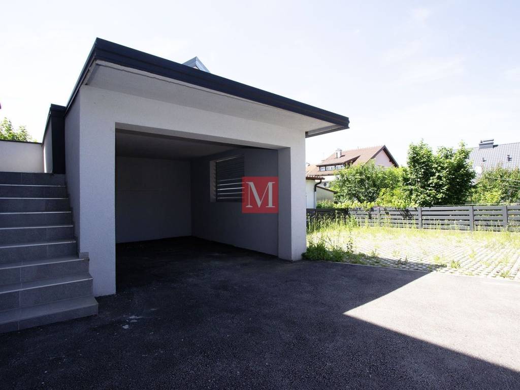 Stan u zgradi, Prodaja, Zagreb, Maksimir
