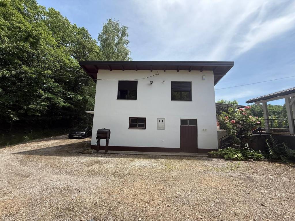 Samostojeća kuća, Prodaja, Pokupsko, Opatija