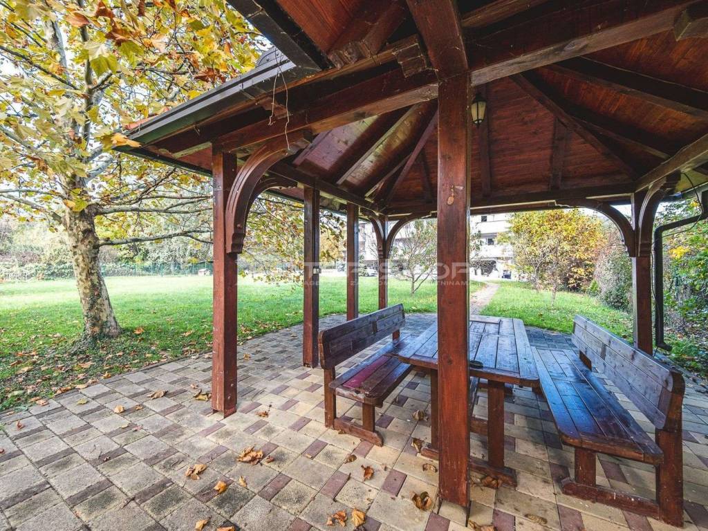 Stan u starijoj zgradi, Najam, Zagreb, Podsused - Vrapče