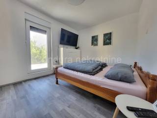 Dvojna kuća, Prodaja, Privlaka, Privlaka