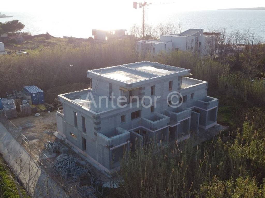 Apartman na moru, Prodaja, Privlaka, Privlaka