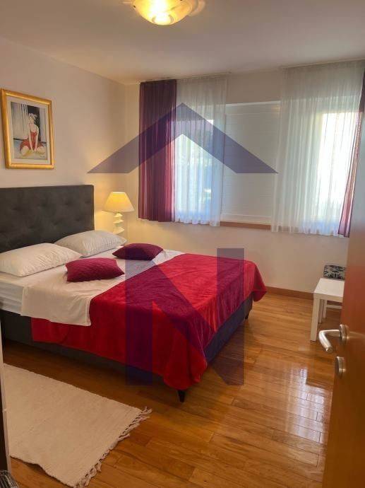 Stan u zgradi, Najam, Zadar, Zadar