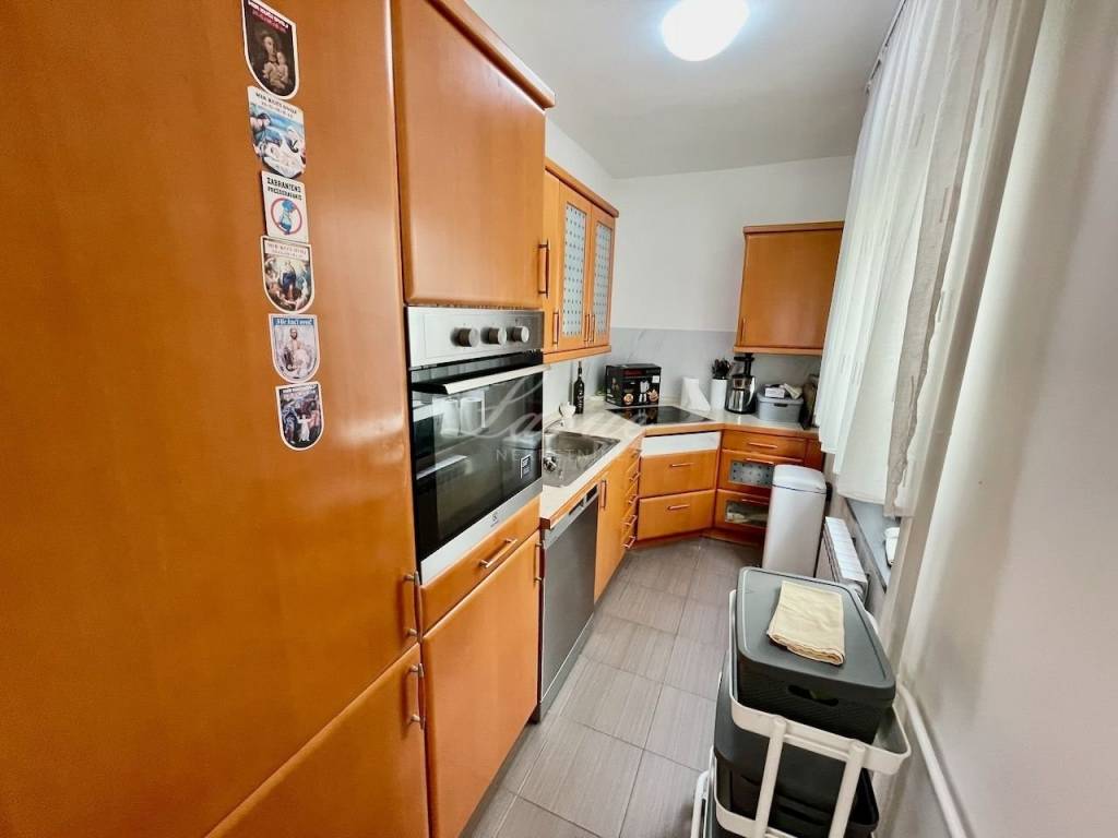 Stan u višeetažnoj kući, Najam, Zagreb, Stenjevec