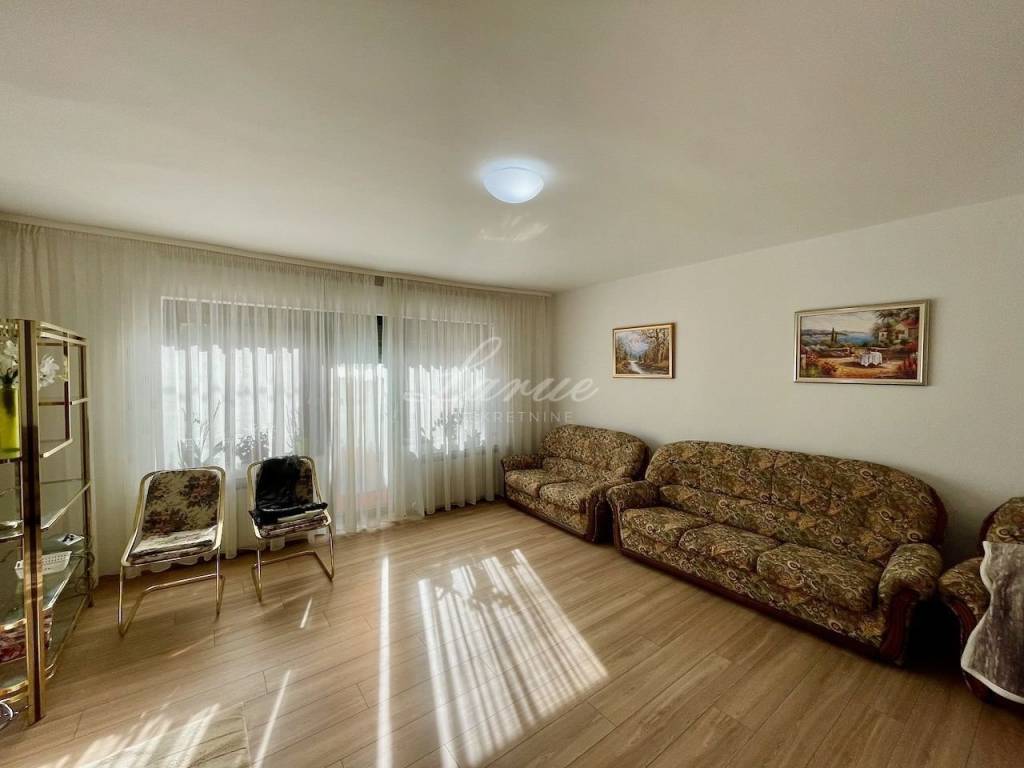Stan u višeetažnoj kući, Najam, Zagreb, Stenjevec