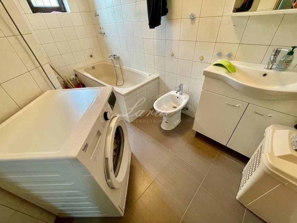 Stan u višeetažnoj kući, Najam, Zagreb, Stenjevec