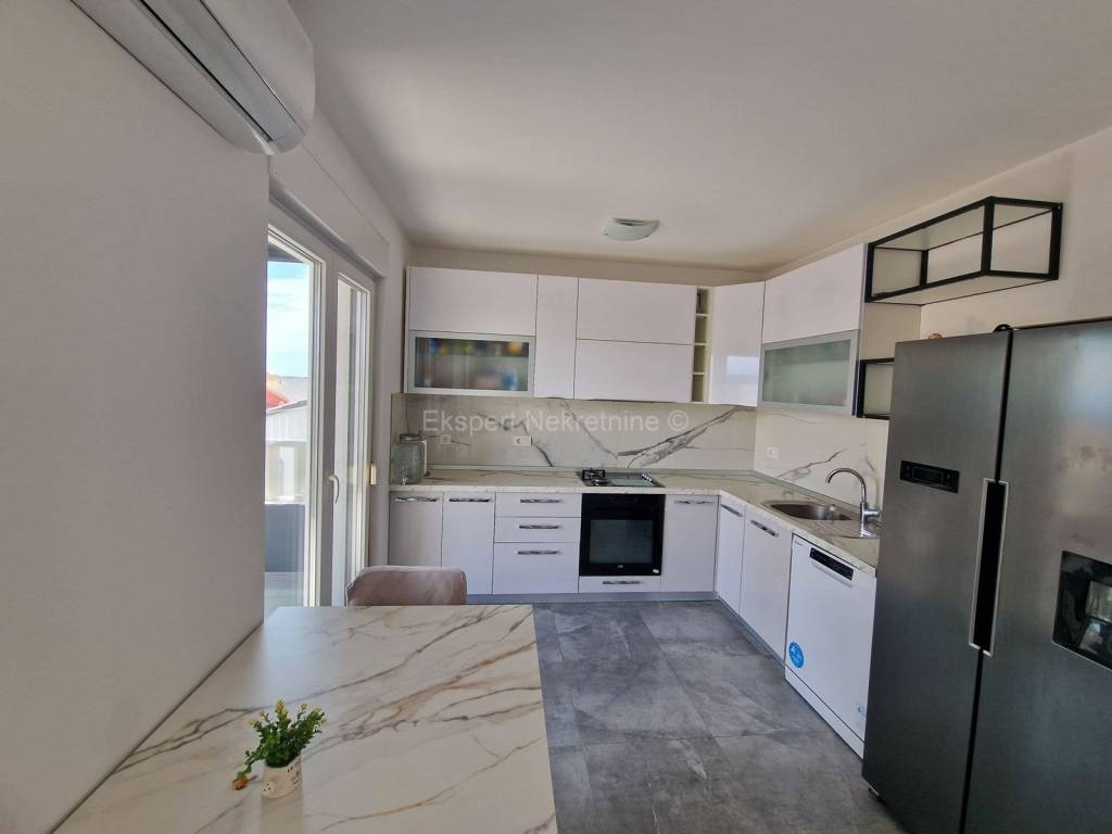 Stan u zgradi, Prodaja, Trogir, Trogir