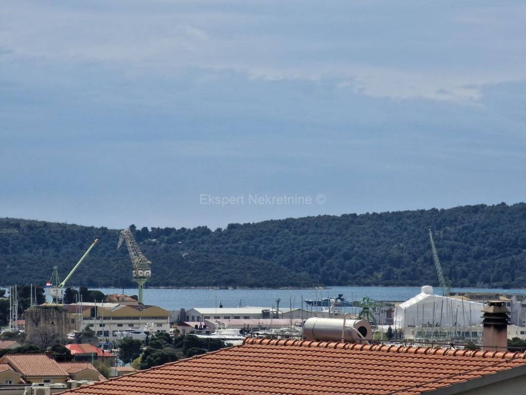 Stan u zgradi, Prodaja, Trogir, Trogir