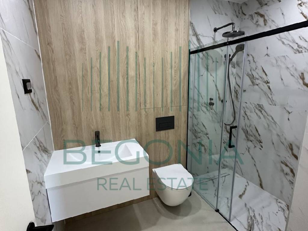 Luksuzni apartman, Prodaja, Ražanac, Rtina