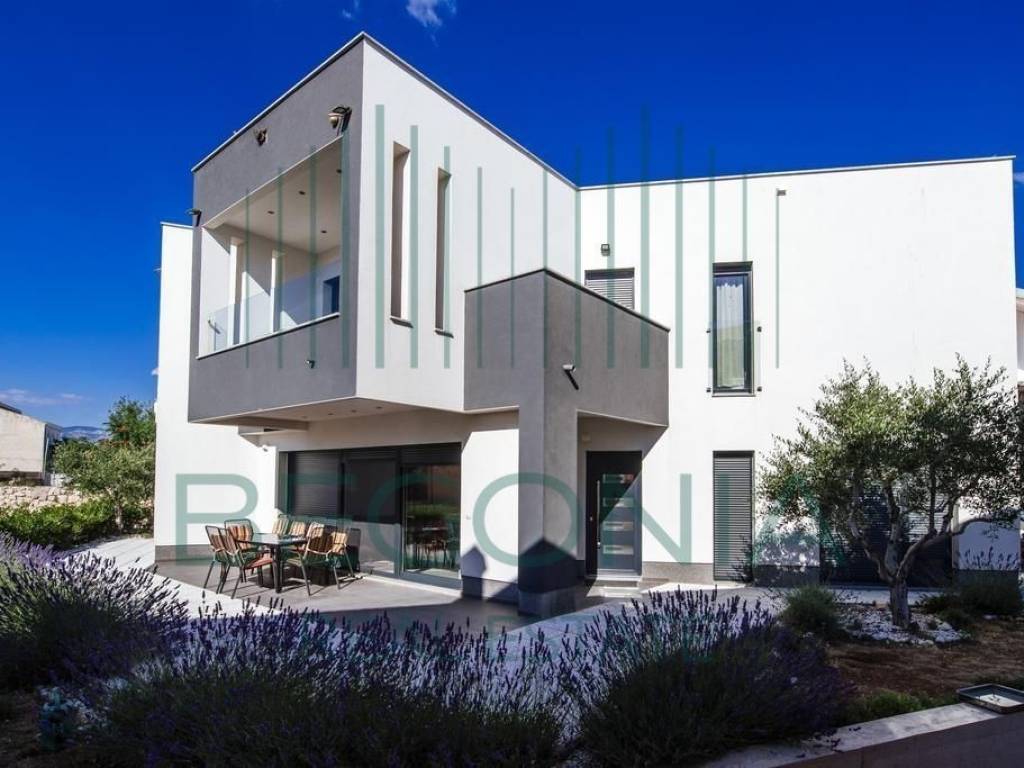 Apartmanska kuća, Prodaja, Pag, Košljun