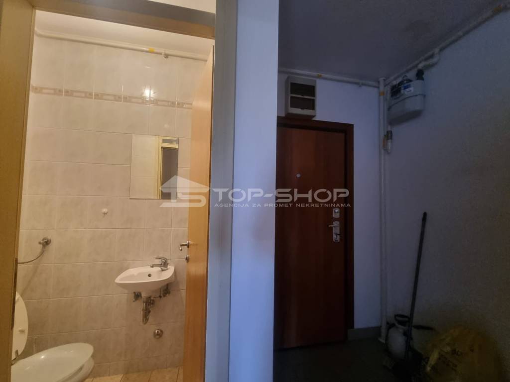 Stan u zgradi, Prodaja, Zagreb, Donja Dubrava