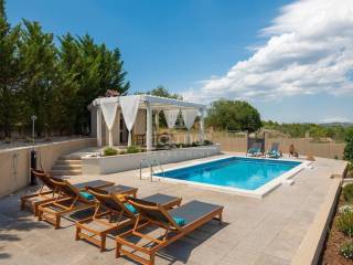 Luksuzna vila, Prodaja, Vodice, Vodice
