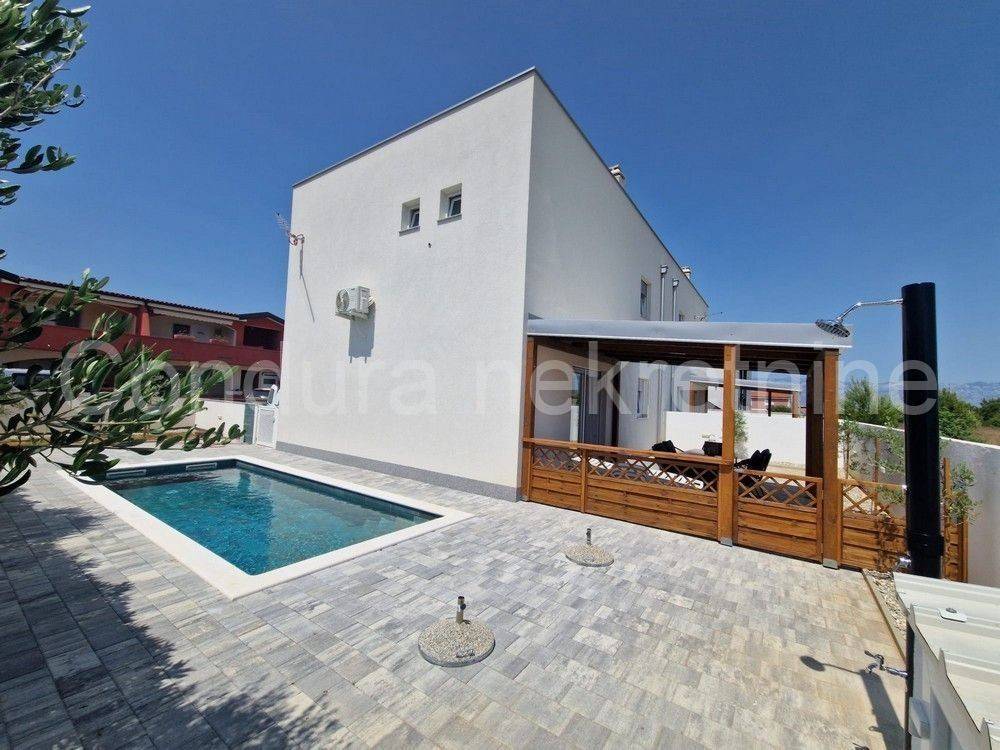 Luksuzna vila, Prodaja, Vir, Vir