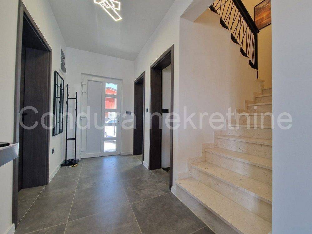 Luksuzna vila, Prodaja, Vir, Vir