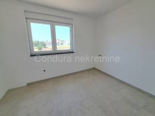 Apartman na moru, Prodaja, Nin, Nin