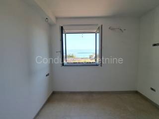 Apartman na moru, Prodaja, Nin, Nin