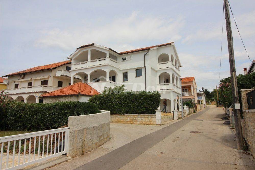 Apartmanska kuća, Prodaja, Vir, Vir
