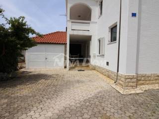 Apartmanska kuća, Prodaja, Vir, Vir