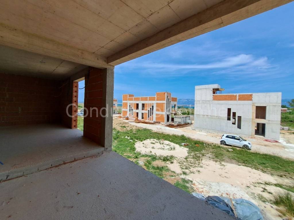 Apartman na moru, Prodaja, Privlaka, Privlaka