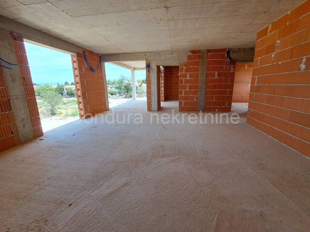 Apartman na moru, Prodaja, Privlaka, Privlaka