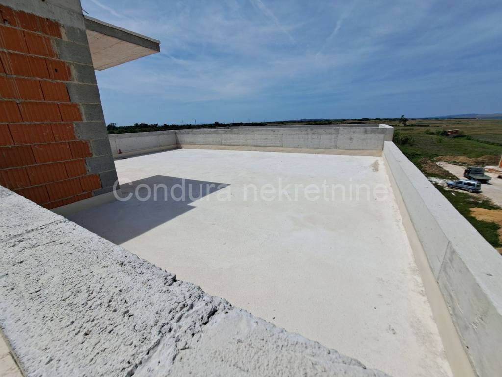 Apartman na moru, Prodaja, Privlaka, Privlaka