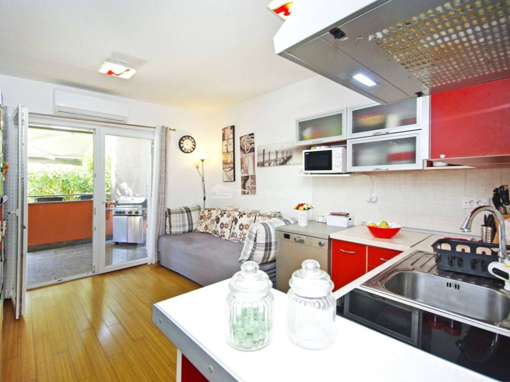 Apartman, Prodaja, Povljana, Povljana
