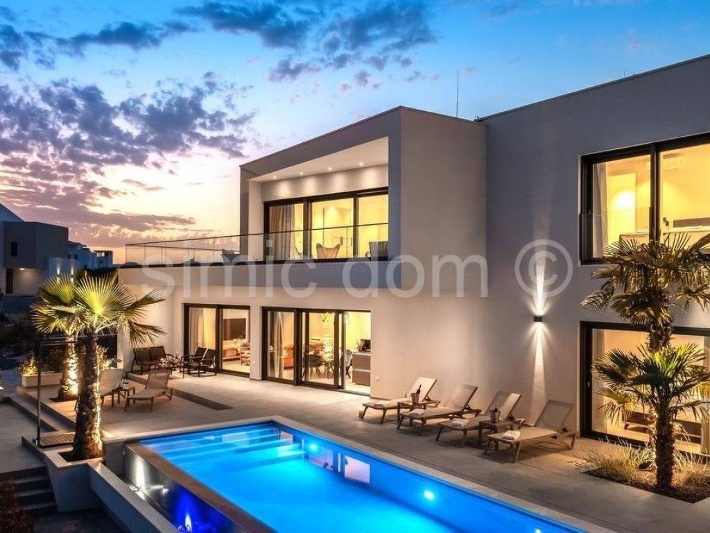 Luksuzna vila, Prodaja, Vodice, Vodice