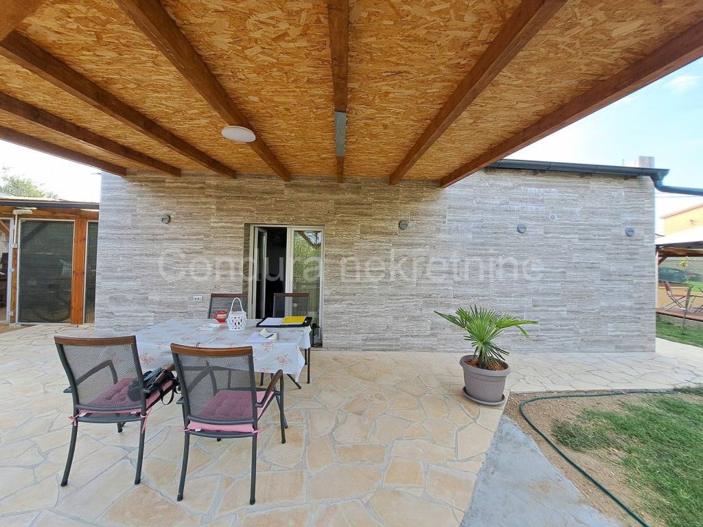 Kuća na moru, Prodaja, Vrsi, Vrsi