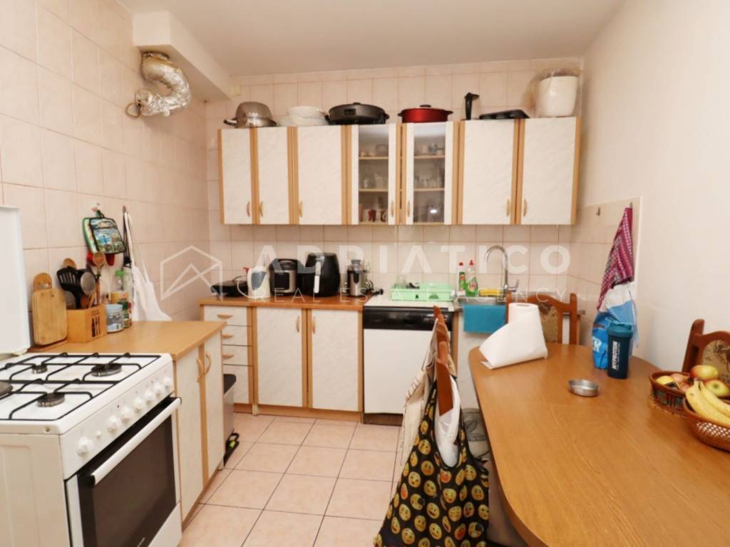 Stan u starijoj zgradi, Prodaja, Rovinj, Rovinj
