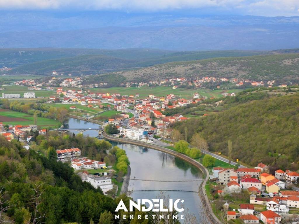 Samostojeća kuća, Prodaja, Trilj, Trilj