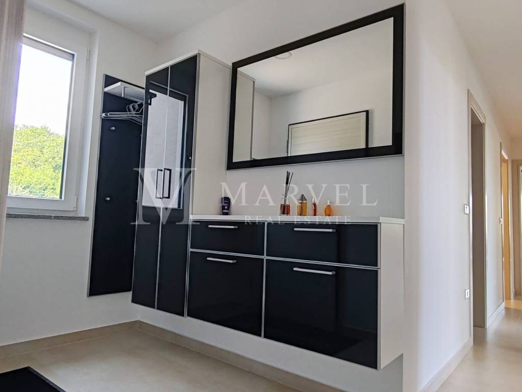 Luksuzni apartman, Prodaja, Malinska-dubašnica, Malinska