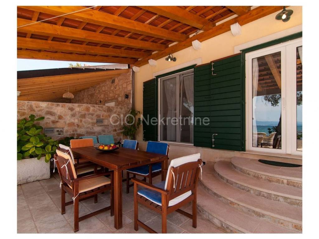Kuća na moru, Prodaja, Supetar, Mirca