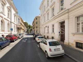 Stan u zgradi, Najam, Zagreb, Gornji Grad - Medveščak