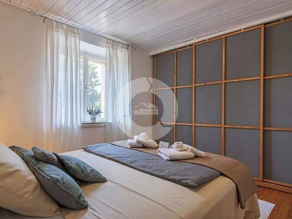 Stan u starijoj zgradi, Prodaja, Pula, Pula