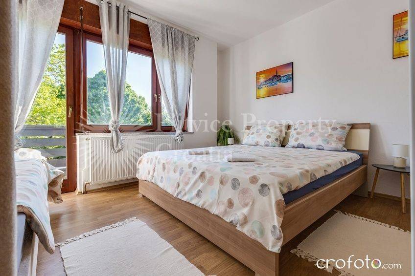 Obiteljska kuća, Prodaja, Rakovica, Drežnik Grad