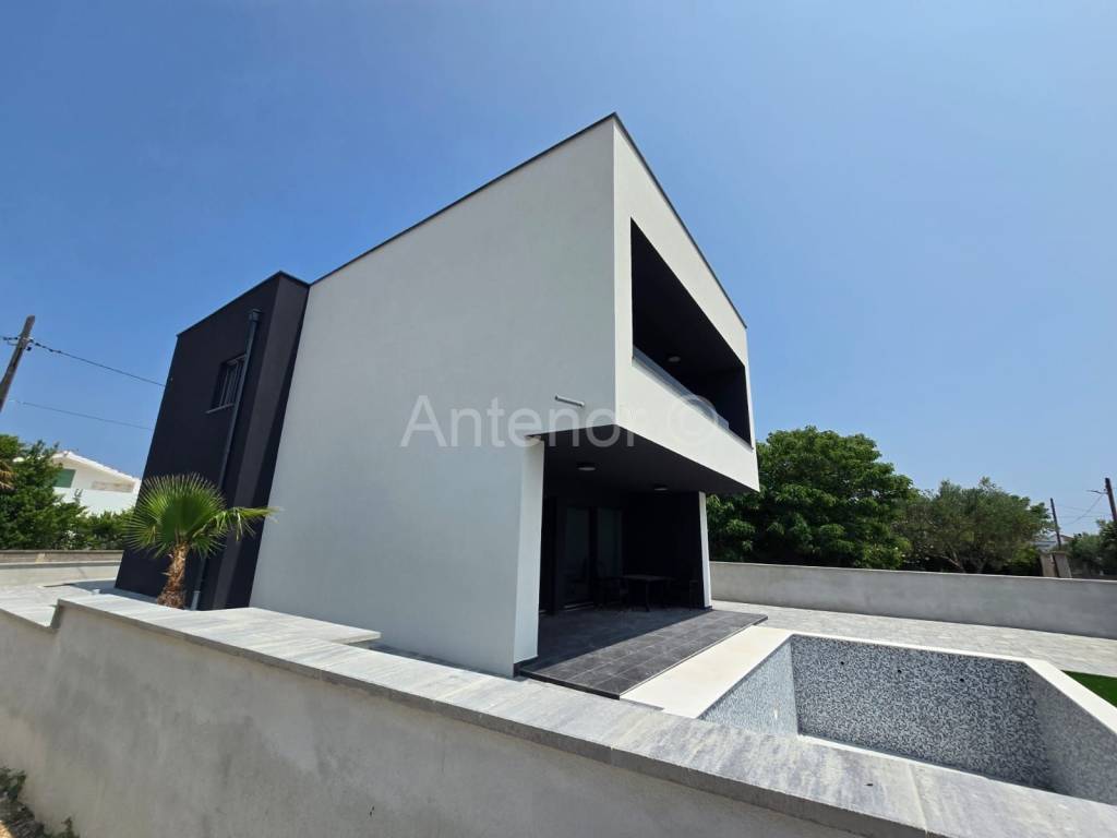 Samostojeća kuća, Prodaja, Privlaka, Privlaka