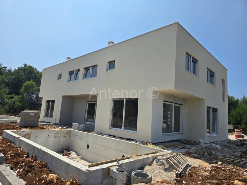 Kuća u nizu, Prodaja, Privlaka, Privlaka