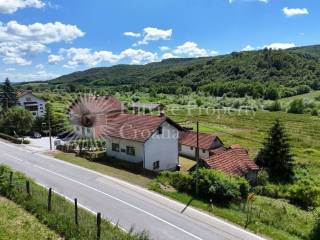 Obiteljska kuća, Prodaja, Krnjak, Krnjak