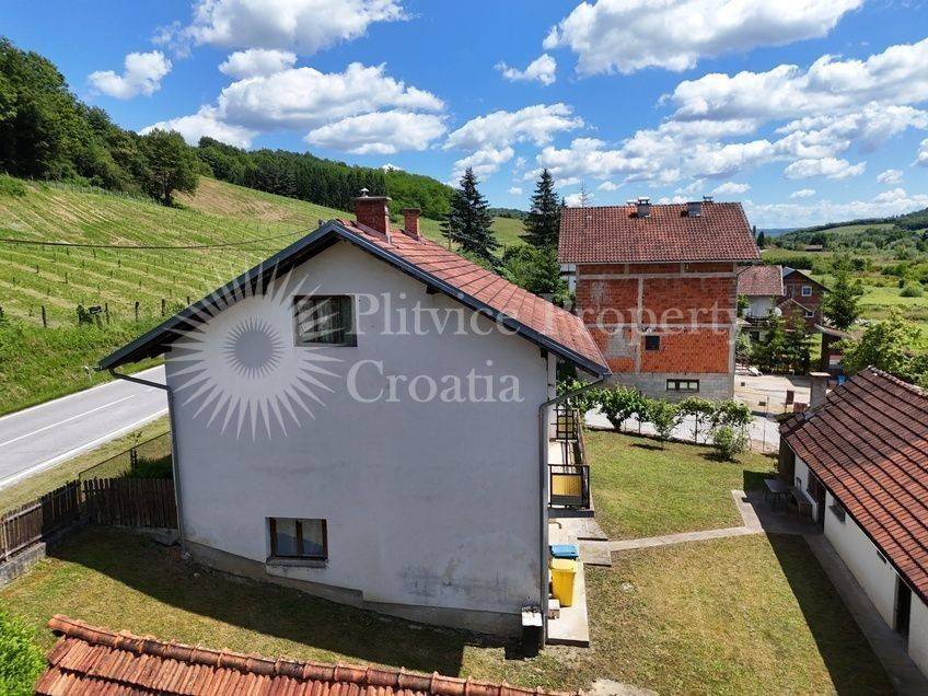 Obiteljska kuća, Prodaja, Krnjak, Krnjak